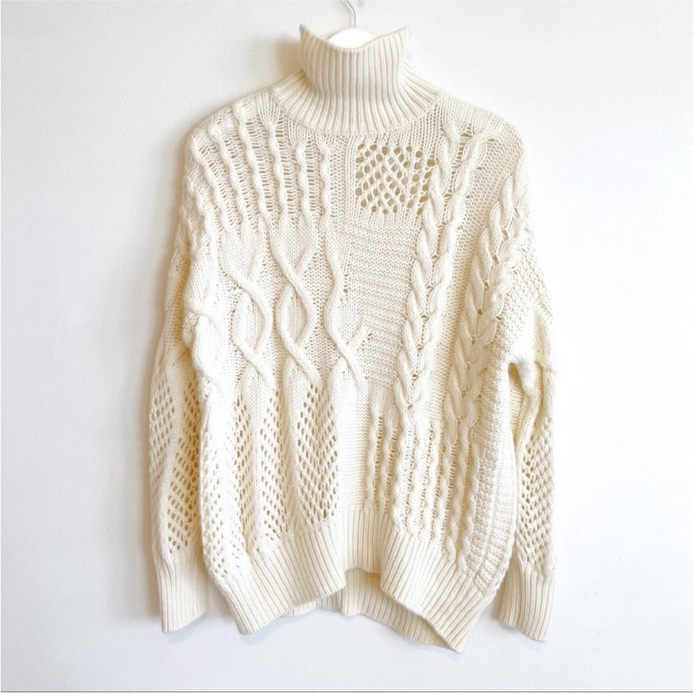 ATHLETA Bedford Chunky Cable Cashmere Wool Turtleneck Sweater – White/Cream, M - Picture 3 of 13